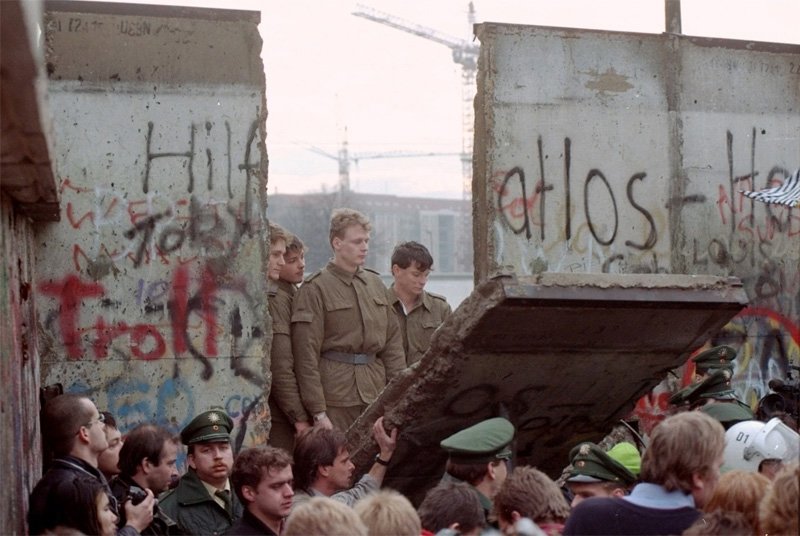 The Fall of the Berlin wall